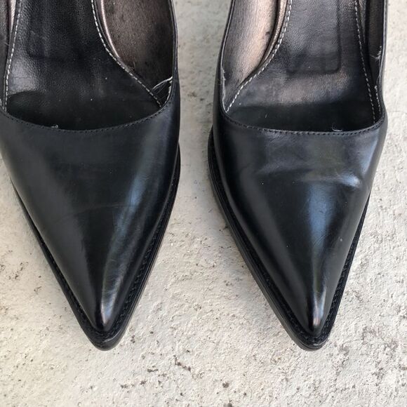 Prada heels - Picture 5 of 8